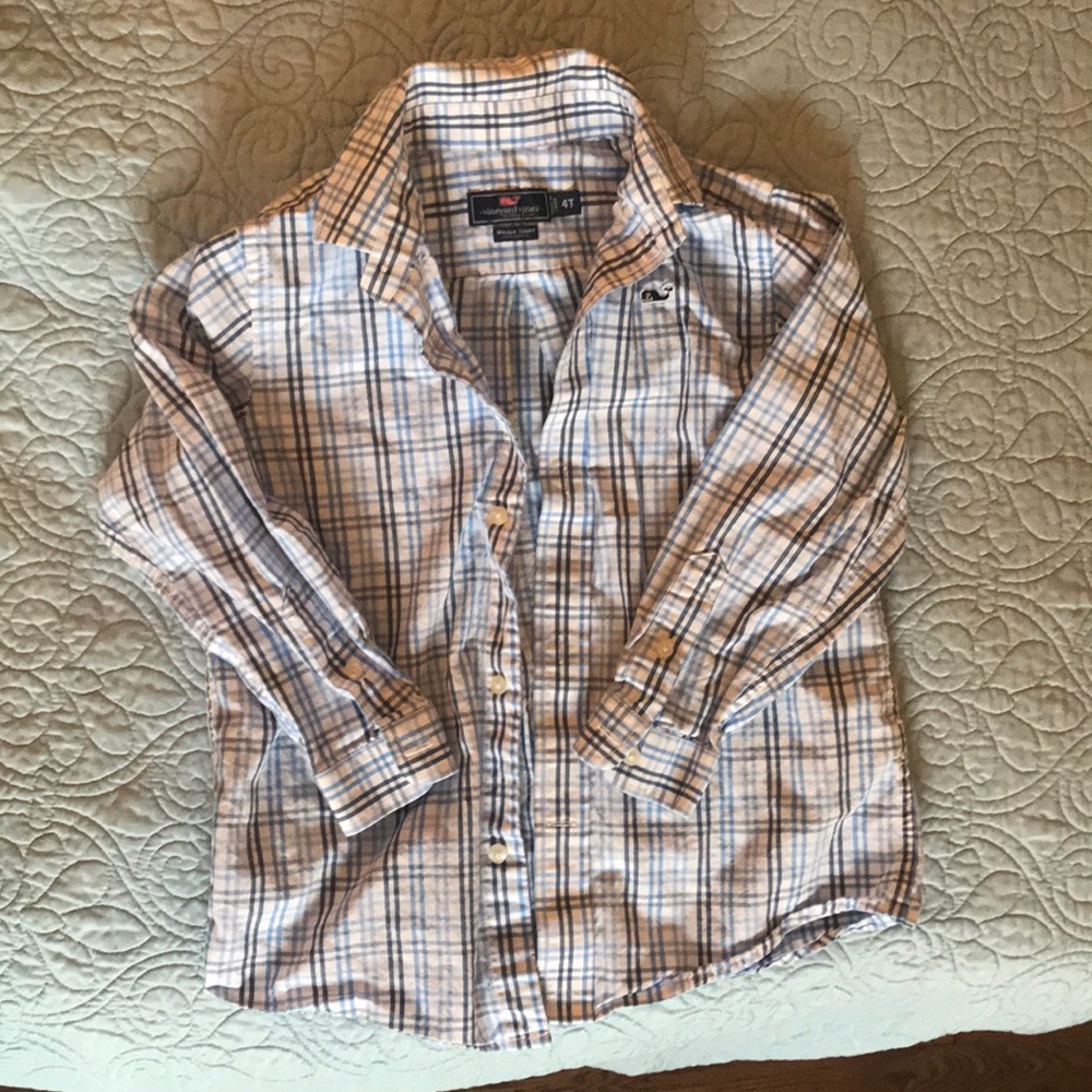 Vineyard Vines button down
